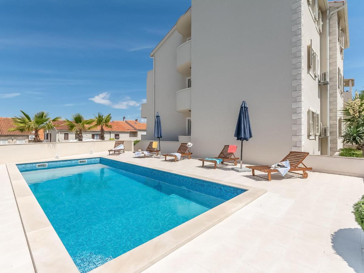 Apartment Villa 2 Pools-4 By Interhome スティヴァン エクステリア 写真